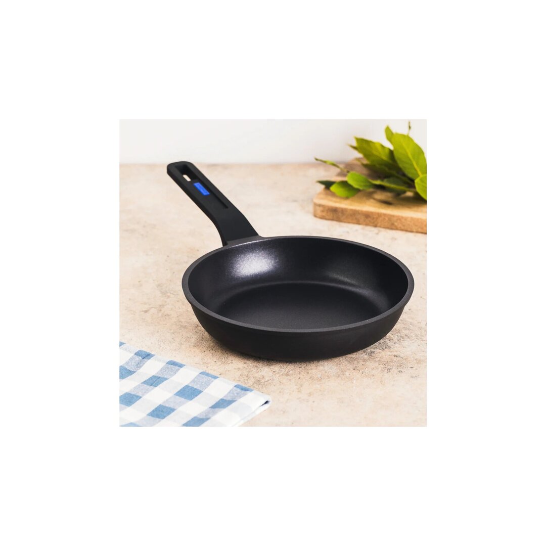 Isogona Monix Solid Pro Tigan, 28 Cm, 1 Copë